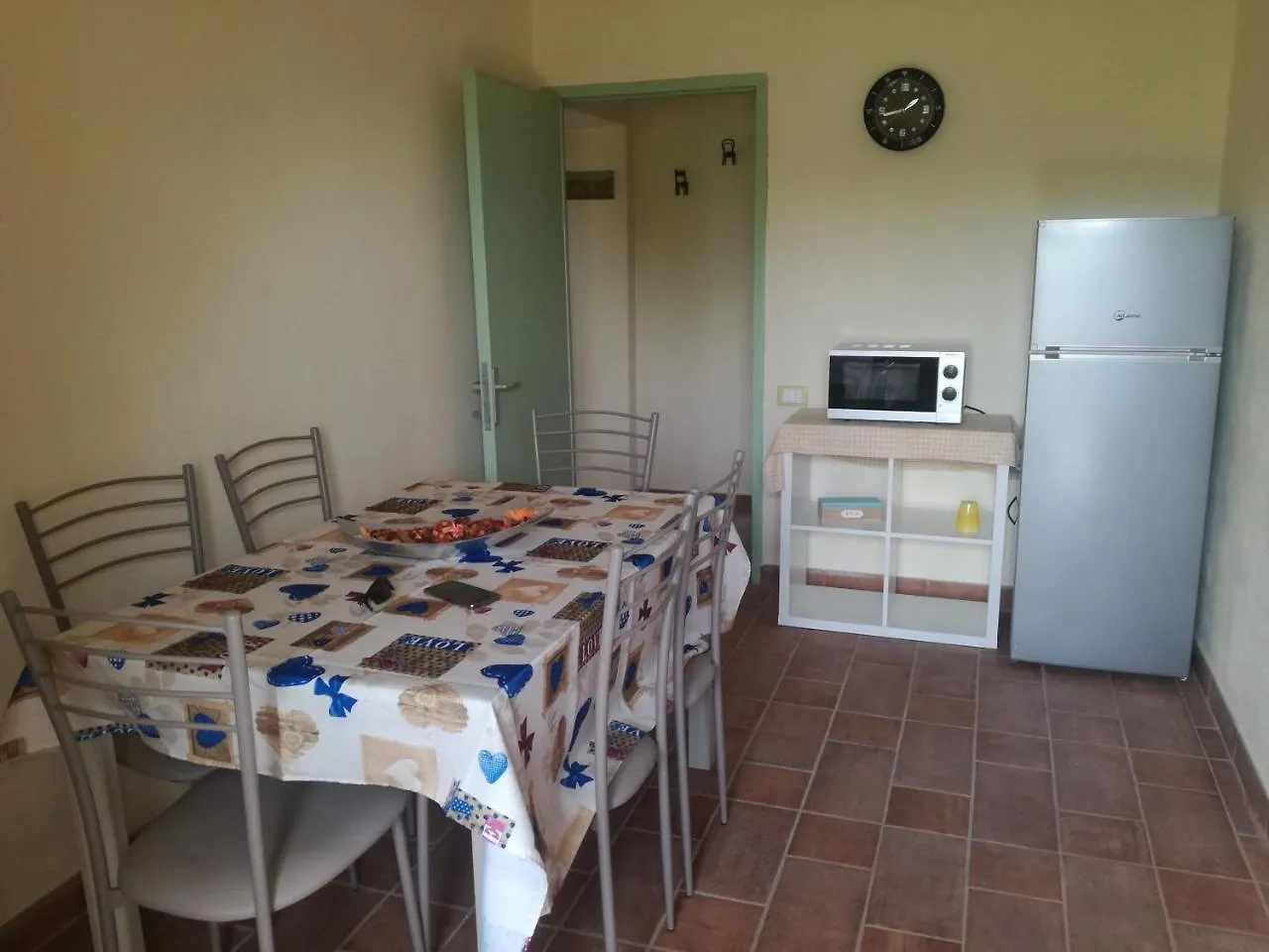 B&B La Rondinella Montecerboli 0*,